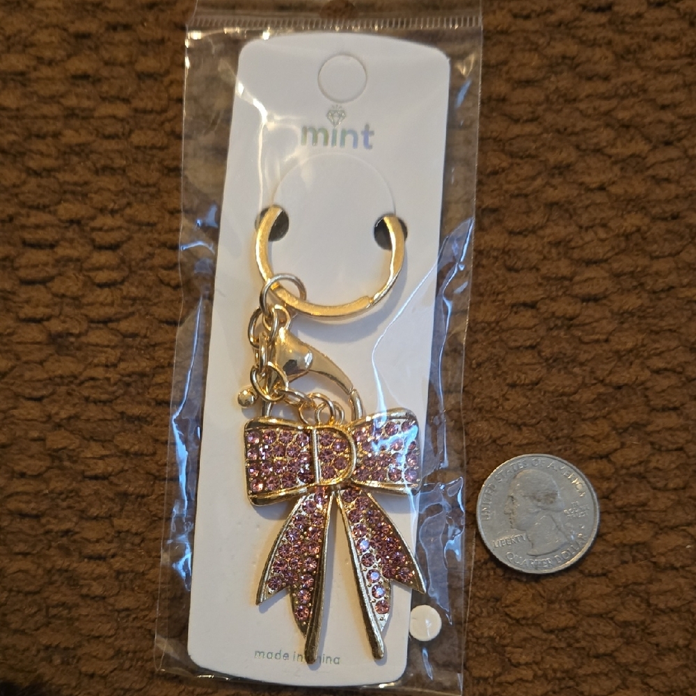 NEW Gold and Pink Bow Keychain
